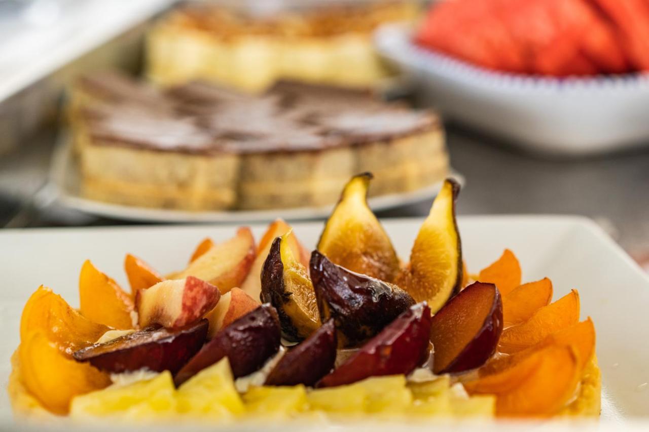 האממט The Mirage Resort & Spa מראה חיצוני תמונה Fruit tart