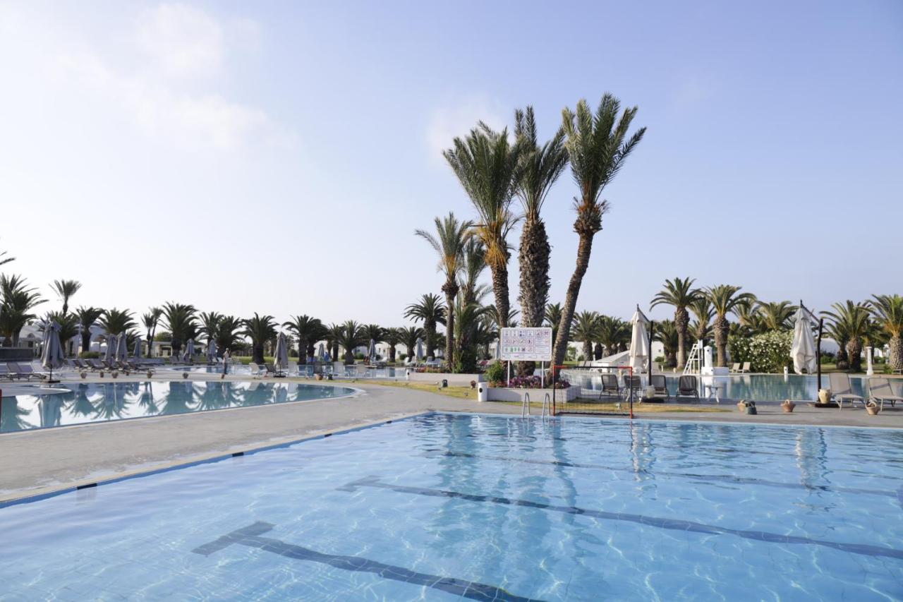 האממט The Mirage Resort & Spa מראה חיצוני תמונה Pool at the Dan Hotel
