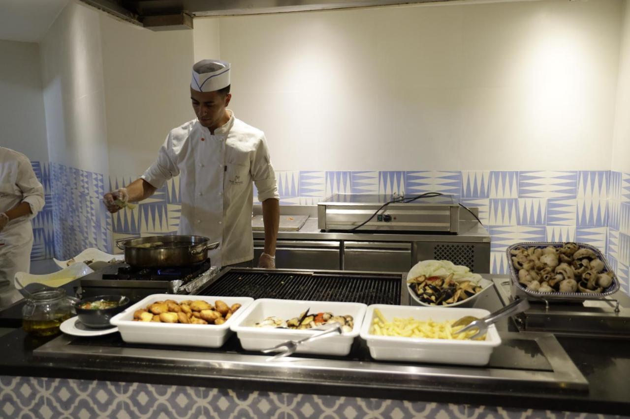 האממט The Mirage Resort & Spa מראה חיצוני תמונה A live kitchen